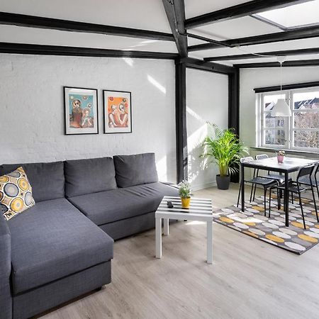Aday - Apartment Suite 4 Aalborg Center Екстер'єр фото