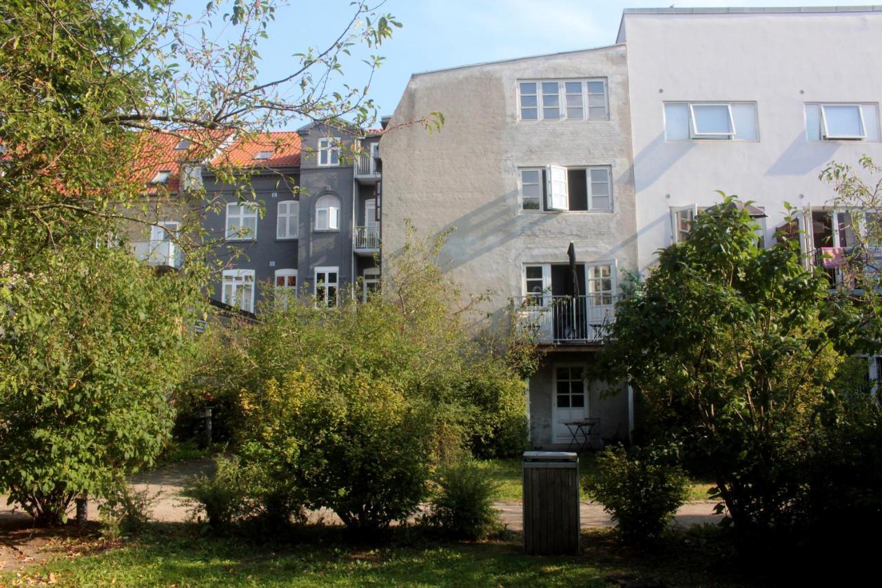 Aday - Apartment Suite 4 Aalborg Center Екстер'єр фото